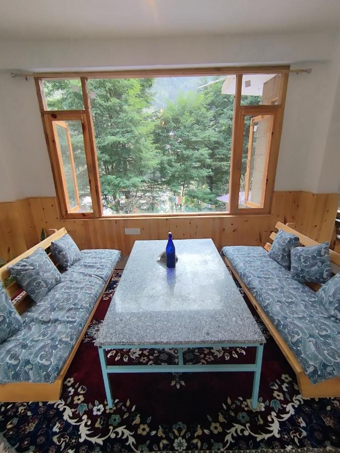Hotel Mountain Majesty! Top-Rated Luxury Stay Amid Snowcapped Mountains With Balcony And Riverside Calm 马拉里 外观 照片